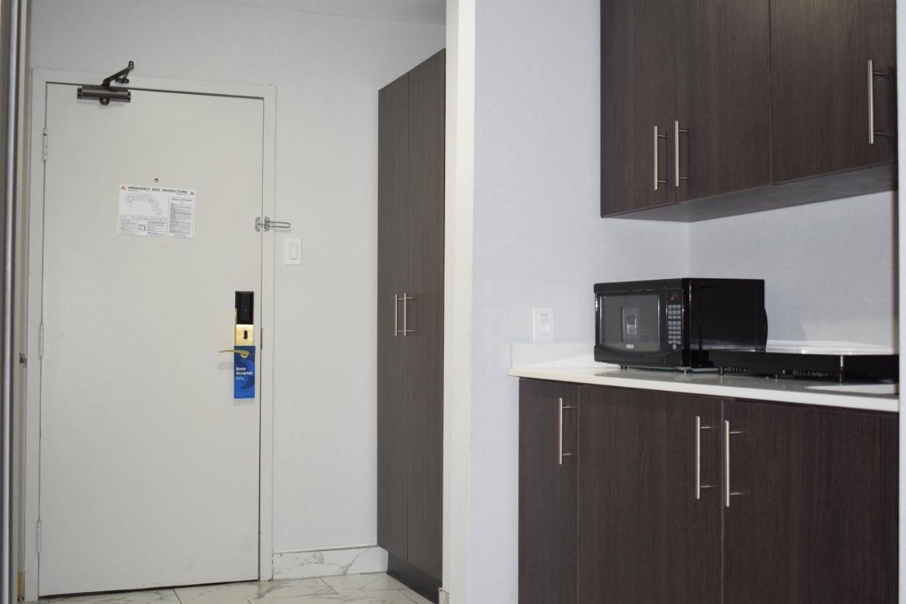 Days Inn By Wyndham Κίνγκστον Εξωτερικό φωτογραφία